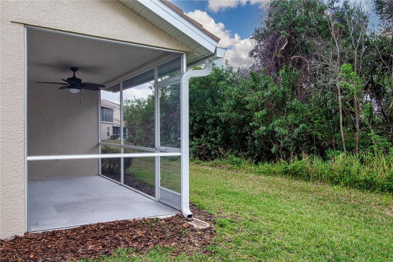 7043 Strand Circle, Unit 102, Bradenton, FL 34203 Photo