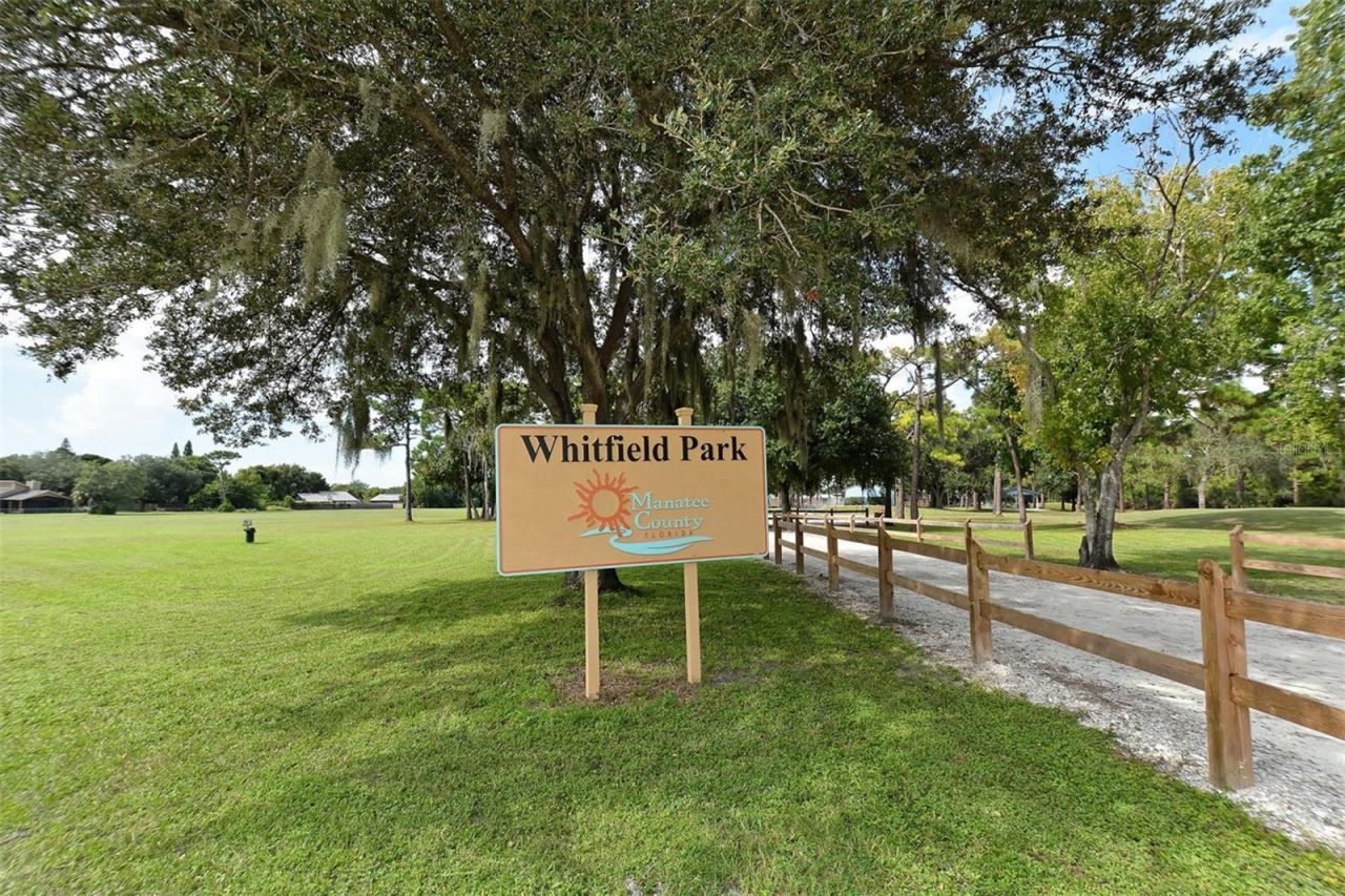 836 Magellan Drive, Sarasota, FL 34243 Photo