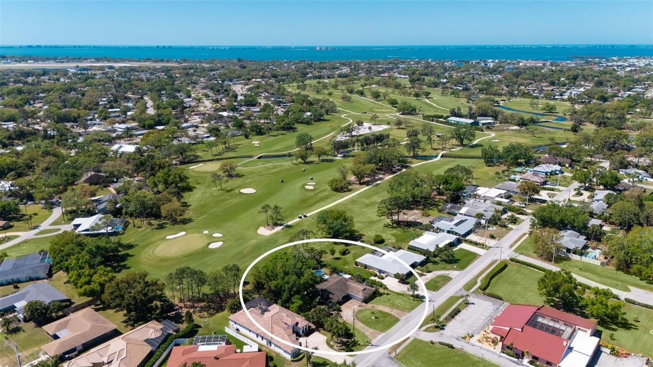 836 Magellan Drive , Sarasota, FL 34243 Photo