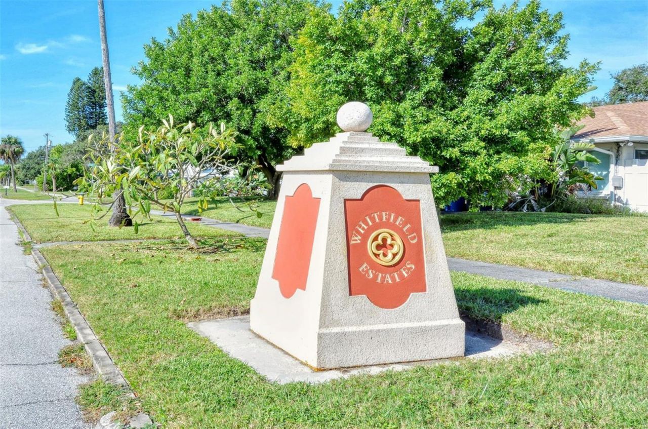 836 Magellan Drive, Sarasota, FL 34243 Photo