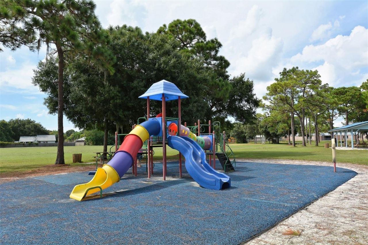 836 Magellan Drive , Sarasota, FL 34243 Photo