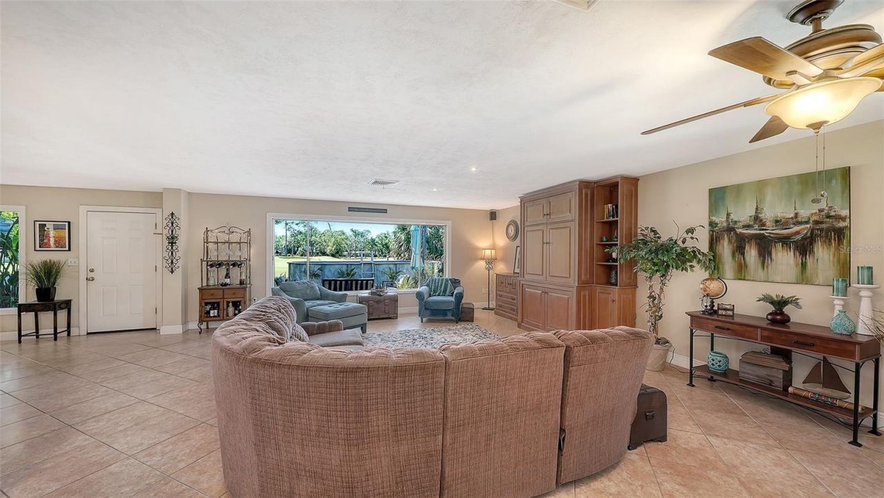 836 Magellan Drive , Sarasota, FL 34243 Photo