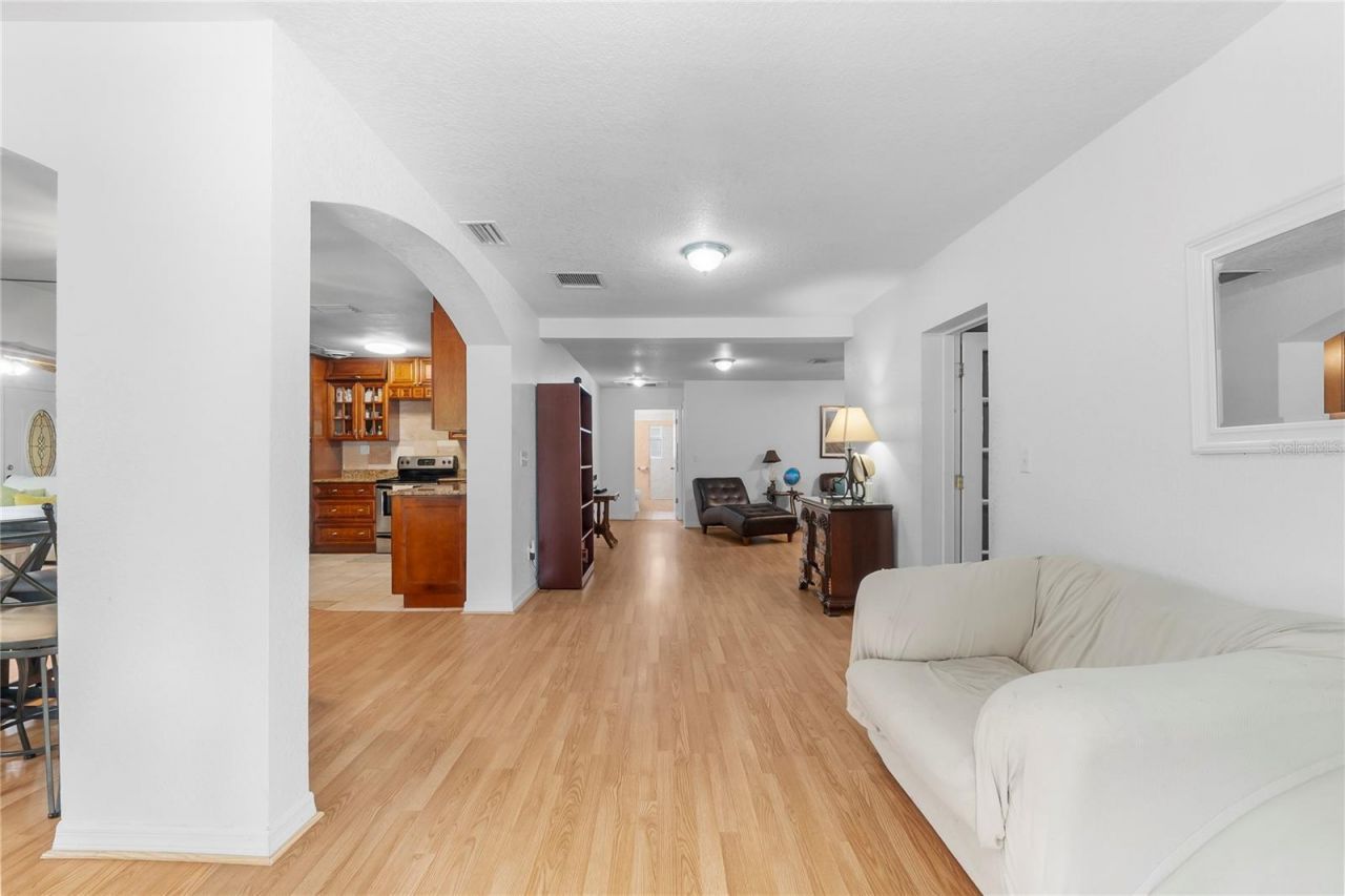 1701 38th Avenue , Saint Petersburg, FL 33713 Photo