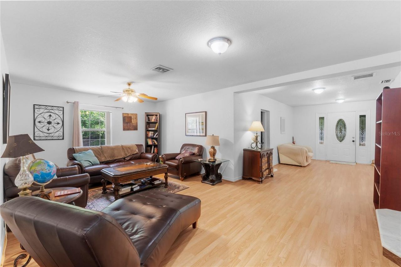 1701 38th Avenue , Saint Petersburg, FL 33713 Photo