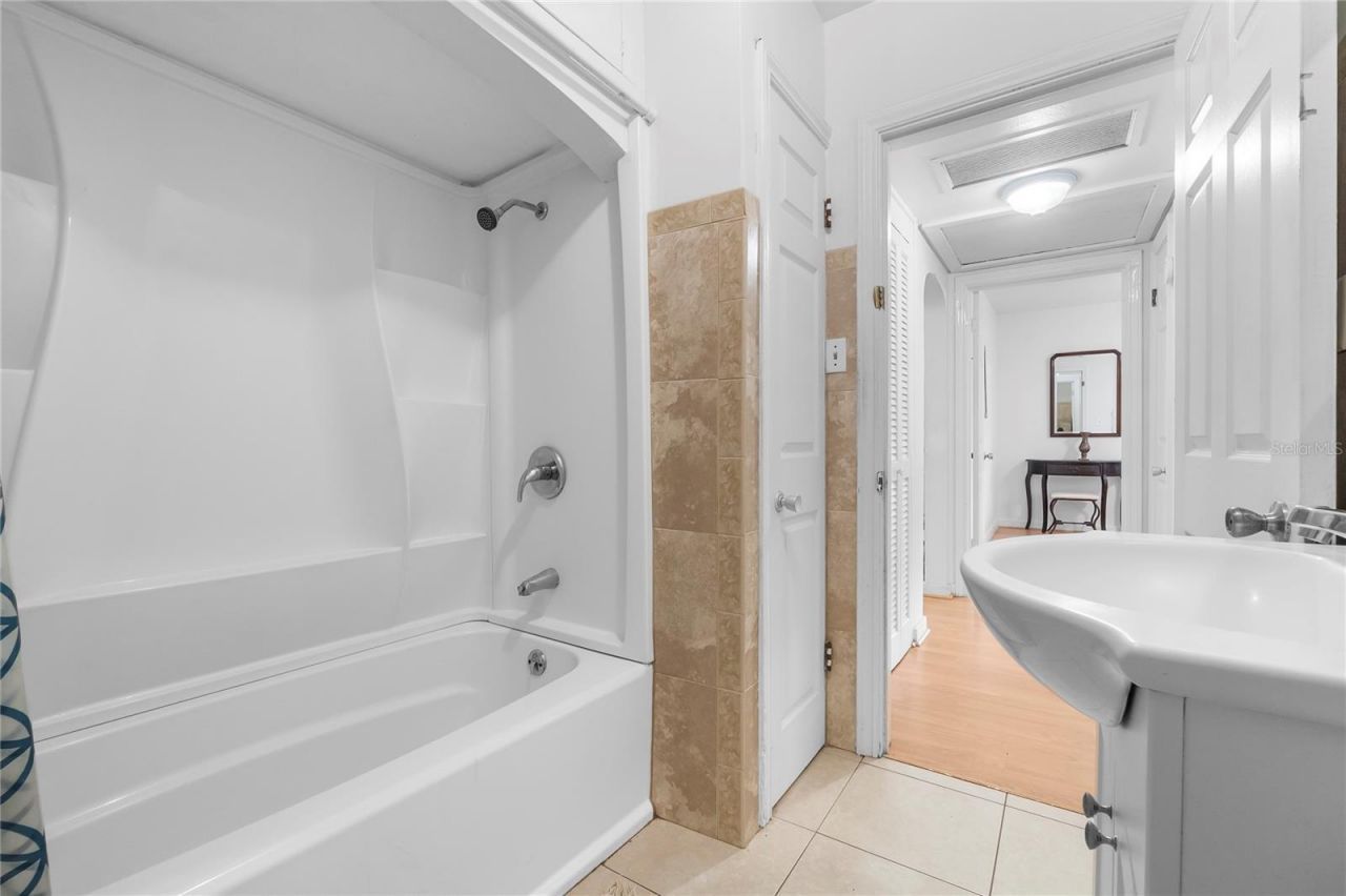 1701 38th Avenue , Saint Petersburg, FL 33713 Photo