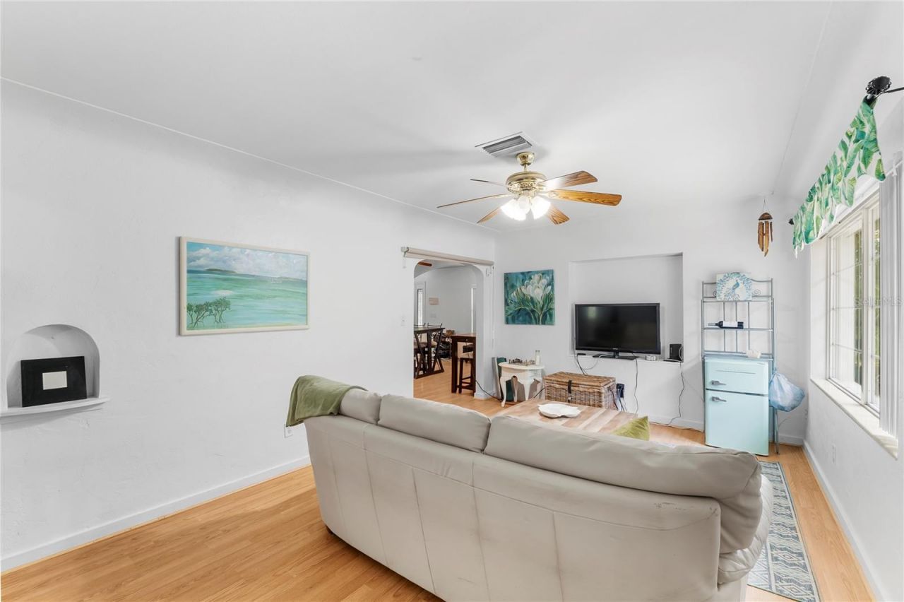 1701 38th Avenue , Saint Petersburg, FL 33713 Photo