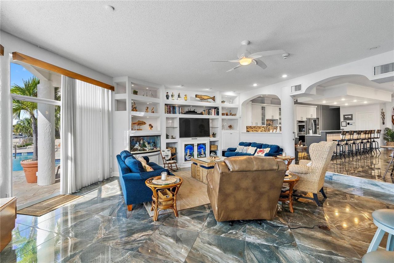 830 Pinellas Bayway S, Saint Petersburg, FL 33715 Photo