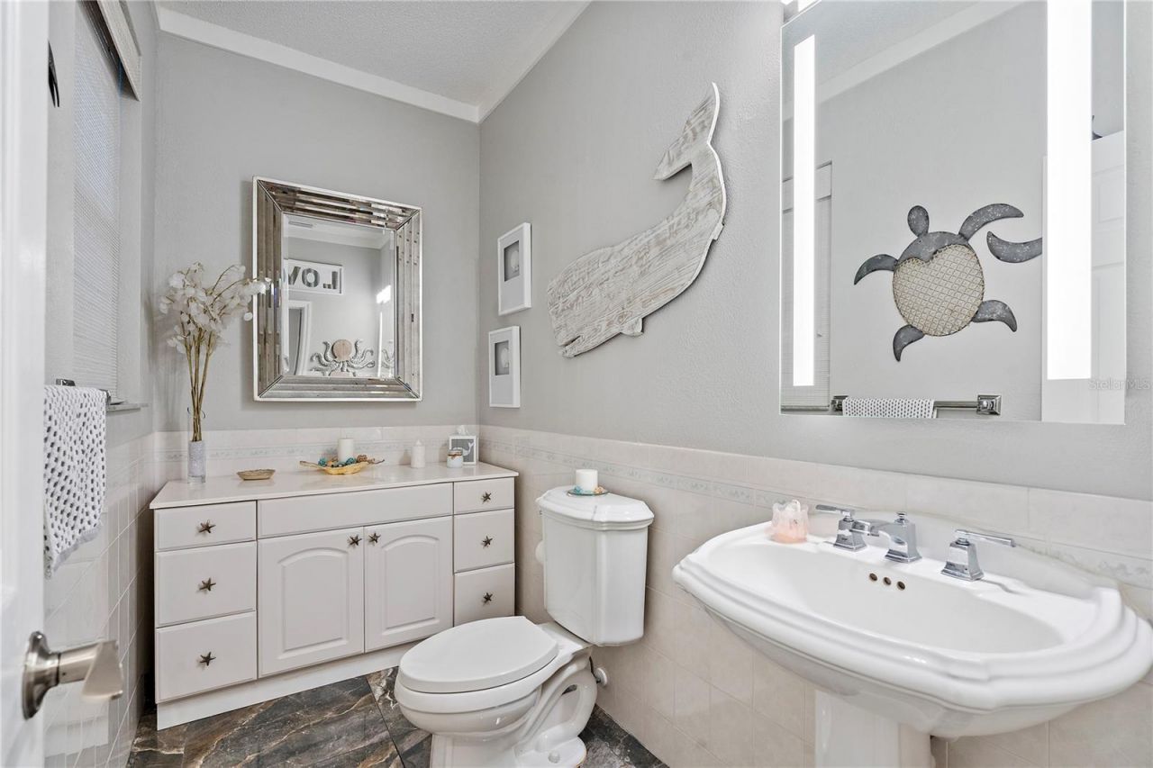830 Pinellas Bayway S, Saint Petersburg, FL 33715 Photo
