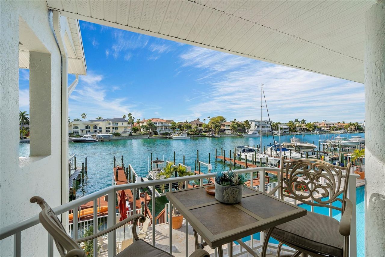 830 Pinellas Bayway S, Saint Petersburg, FL 33715 Photo