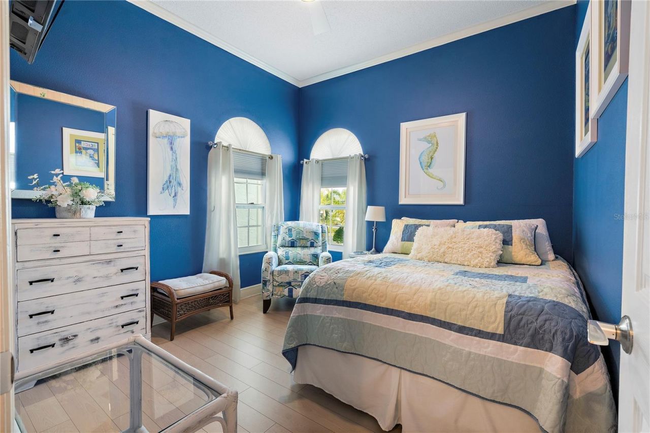 830 Pinellas Bayway S, Saint Petersburg, FL 33715 Photo