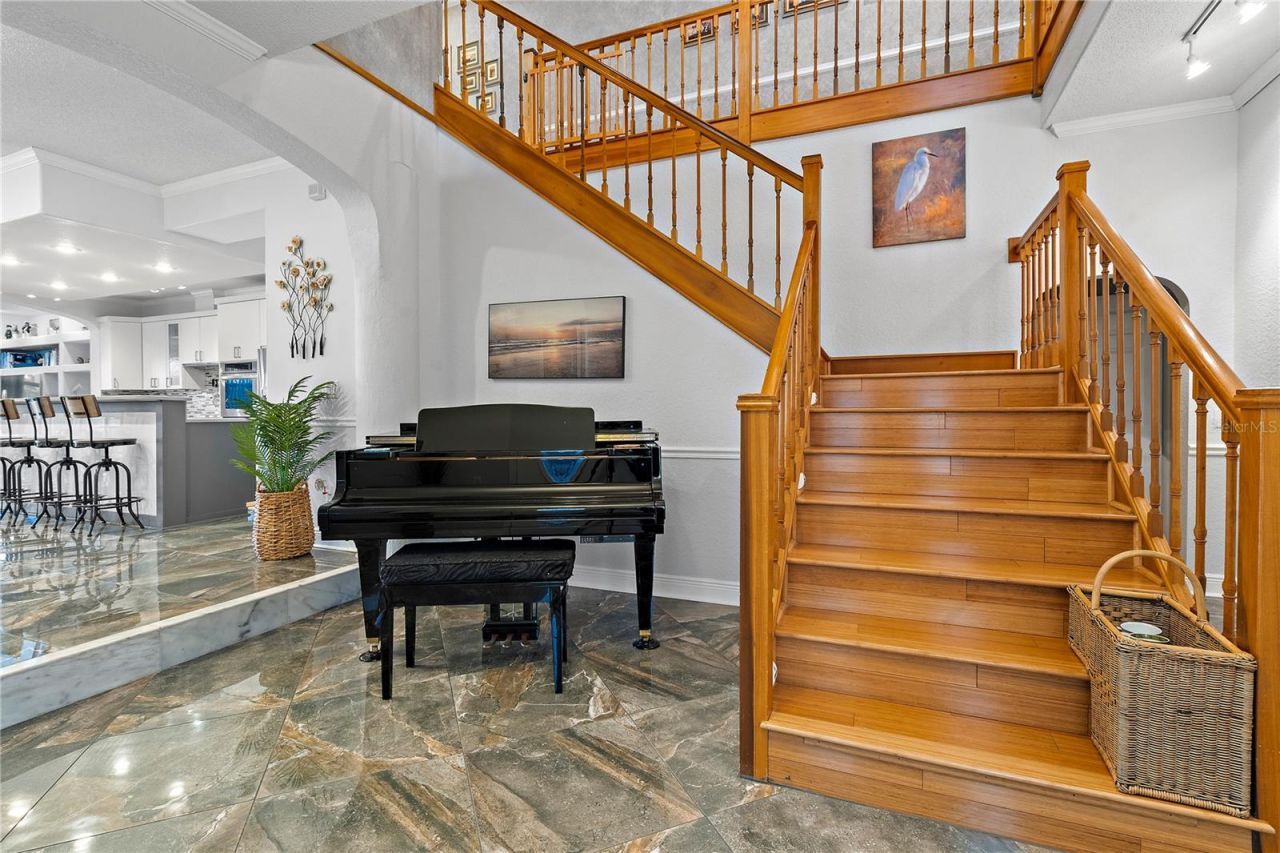 830 Pinellas Bayway S, Saint Petersburg, FL 33715 Photo