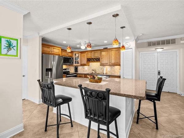 1800 SE Saint Lucie Boulevard, Unit 9-102, Stuart, FL 34996