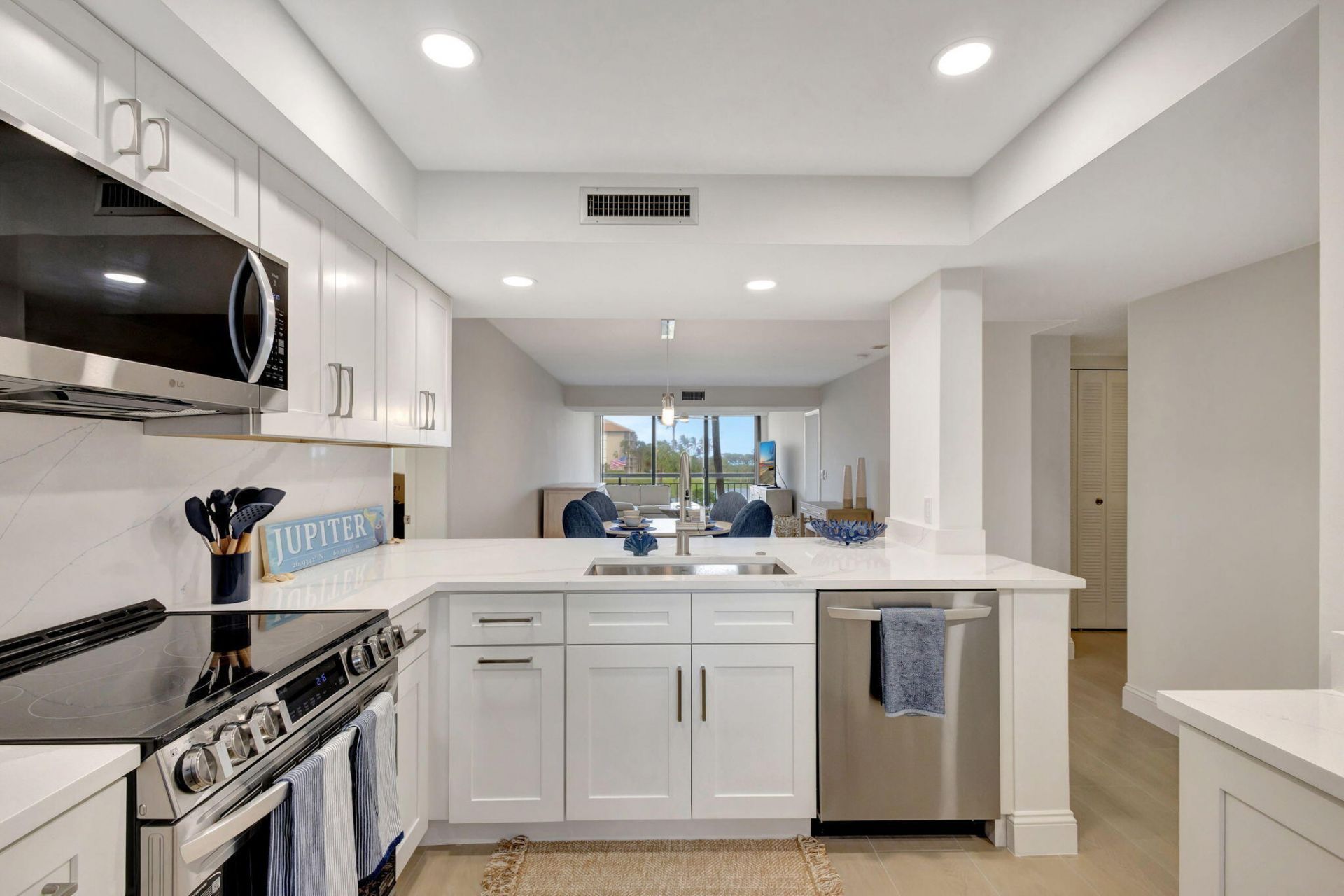 501 S Seas Drive, Unit 202, Jupiter, FL 33477 Photo