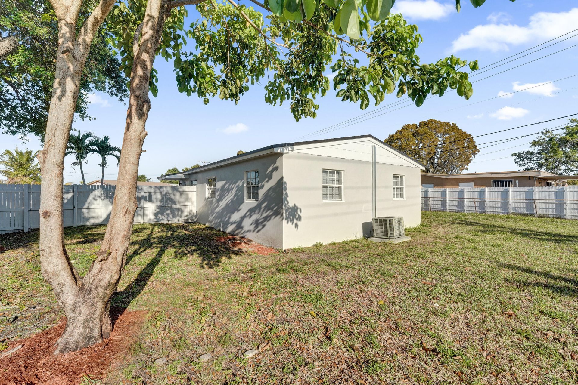 20831 NW 34th Court, Miami Gardens, FL 33056 Photo