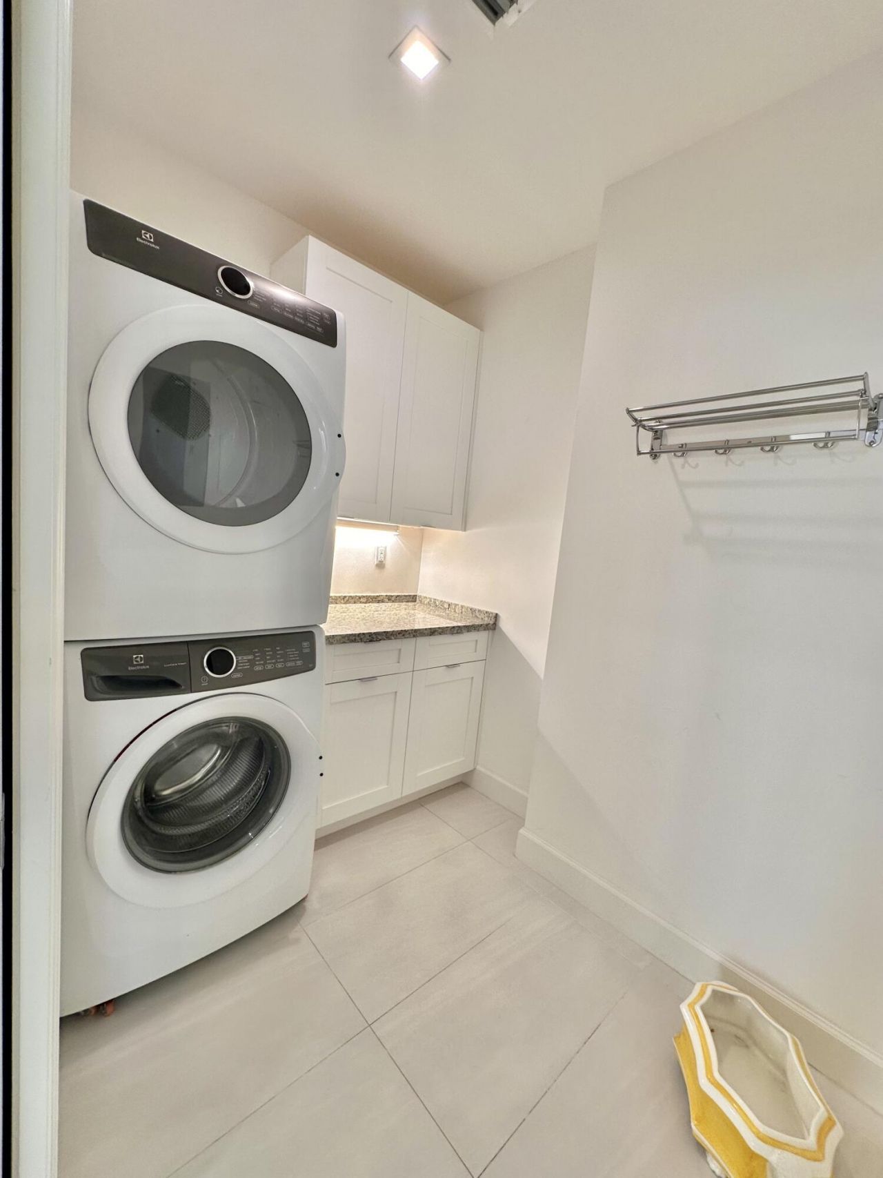 6000 N Ocean Drive, Unit 2n, Hollywood, FL 33019 Photo