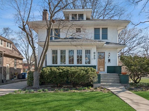 625 Arlington Avenue , Des Plaines, IL 60016