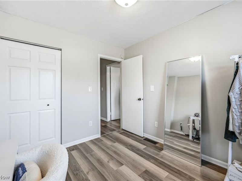 325 Nebraska Avenue , Mc Donald, OH 44437 Photo 24