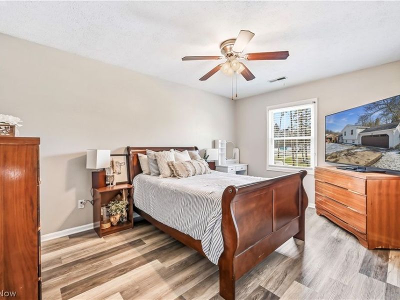 325 Nebraska Avenue , Mc Donald, OH 44437 Photo 25