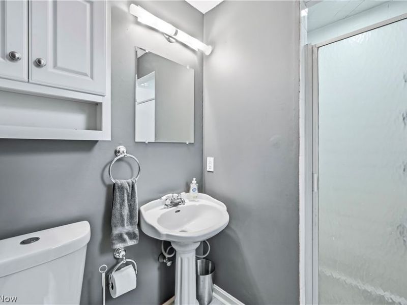 325 Nebraska Avenue , Mc Donald, OH 44437 Photo 30