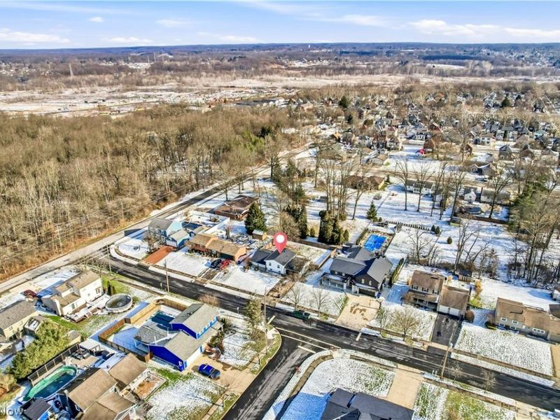 325 Nebraska Avenue , Mc Donald, OH 44437 Photo 39