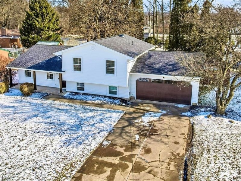 325 Nebraska Avenue , Mc Donald, OH 44437 Photo 4