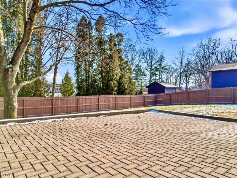 325 Nebraska Avenue , Mc Donald, OH 44437 Photo 41