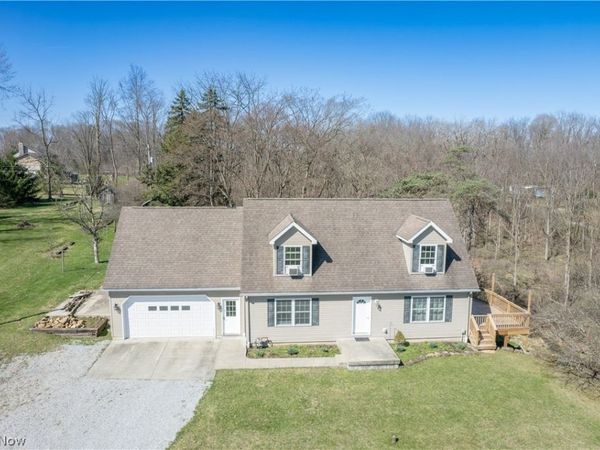 502 N Swinehart Road , Orrville, OH 44667