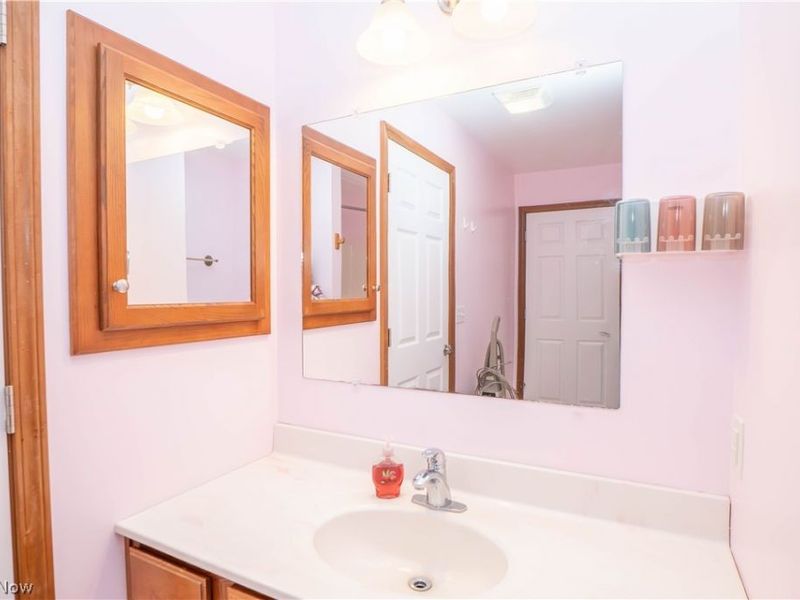 502 N Swinehart Road , Orrville, OH 44667 Photo 14