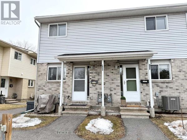 4036 Eady Court, Unit 16, Ottawa, ON K1J8X6