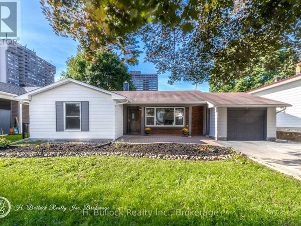 3336 KODIAK Street, Ottawa, ON K1V7S8