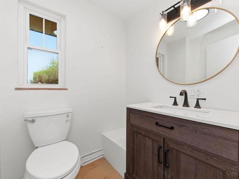 867 E Columbia Avenue, Reading, OH 45215 Photo 16