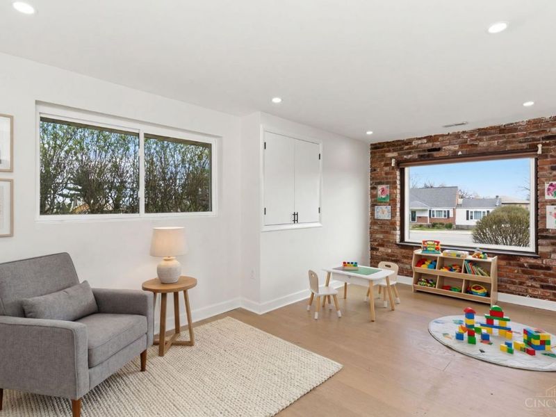 867 E Columbia Avenue, Reading, OH 45215 Photo 21