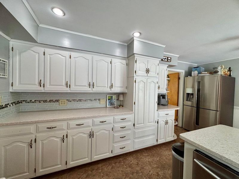 1 Hilltop Drive, Mount Vernon, OH 43050 Photo 20