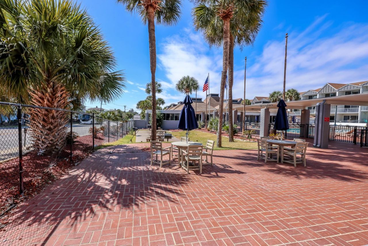 6803 N Ocean Blvd.  Photo 10