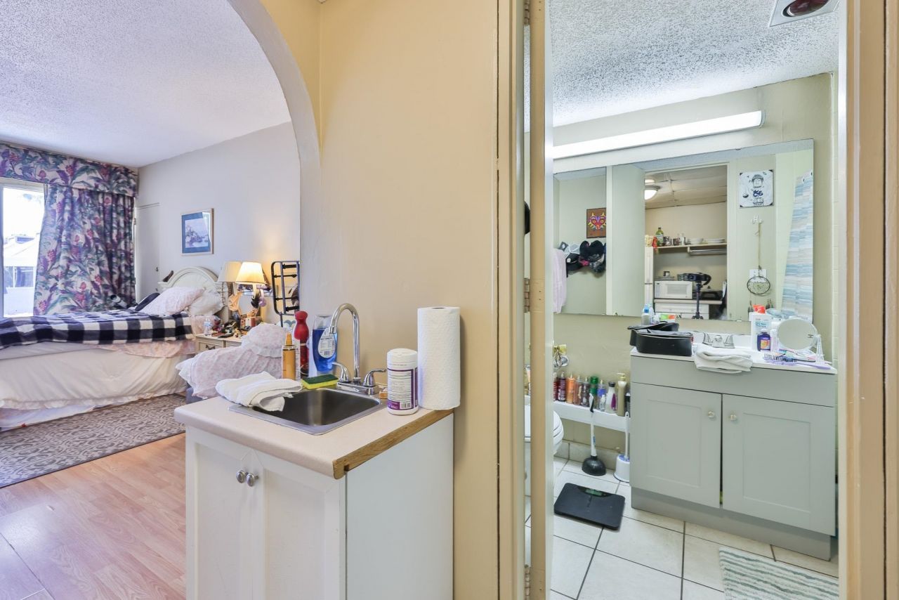 6803 N Ocean Blvd.  Photo 7