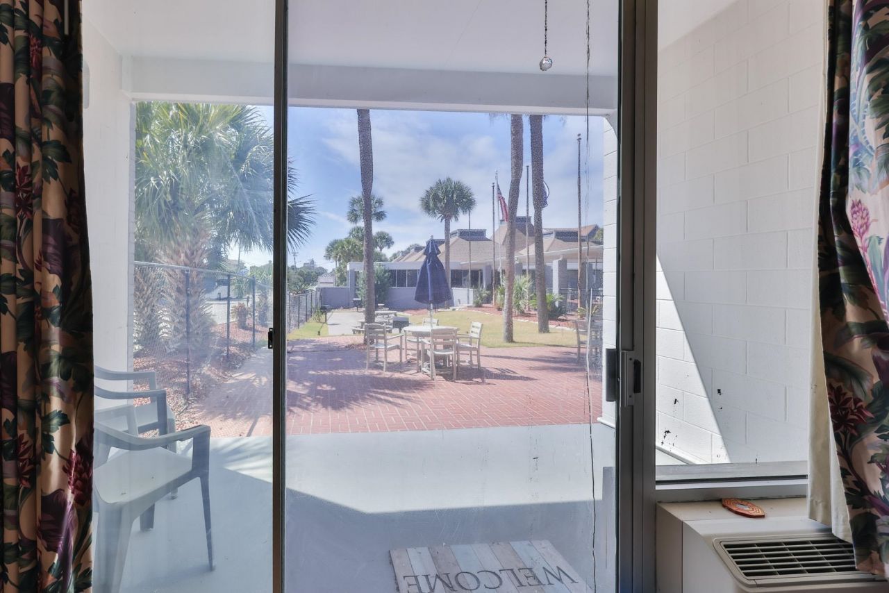 6803 N Ocean Blvd.  Photo 9