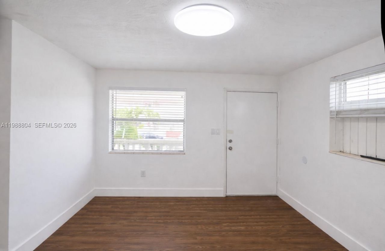 7200 W 11th Ct , Unit 8, Hialeah, FL 33014 Photo