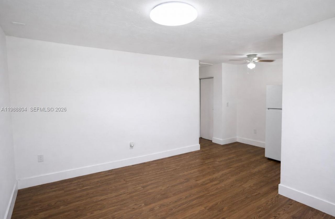 7200 W 11th Ct , Unit 8, Hialeah, FL 33014 Photo