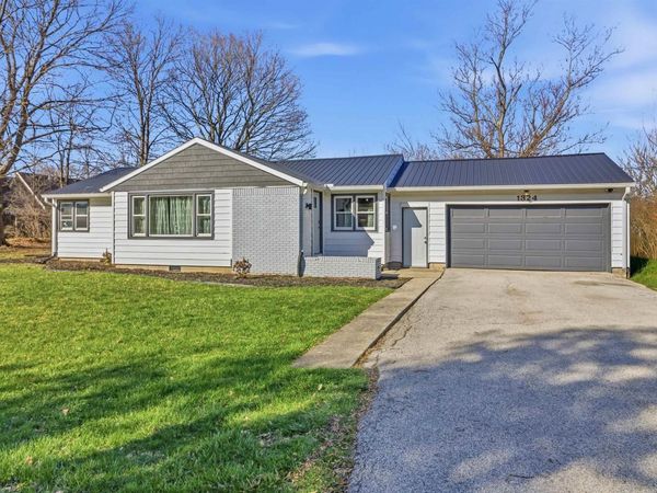 1324 S Second Street, Upland, IN 46989