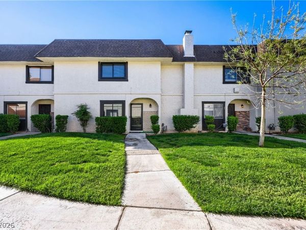 4180 Flamingo Crest Drive, Unit 3, Las Vegas, NV 89121