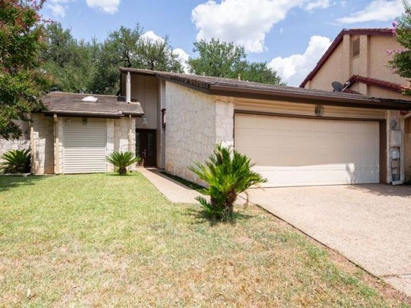 10907 Legends LN, Austin, TX 78747