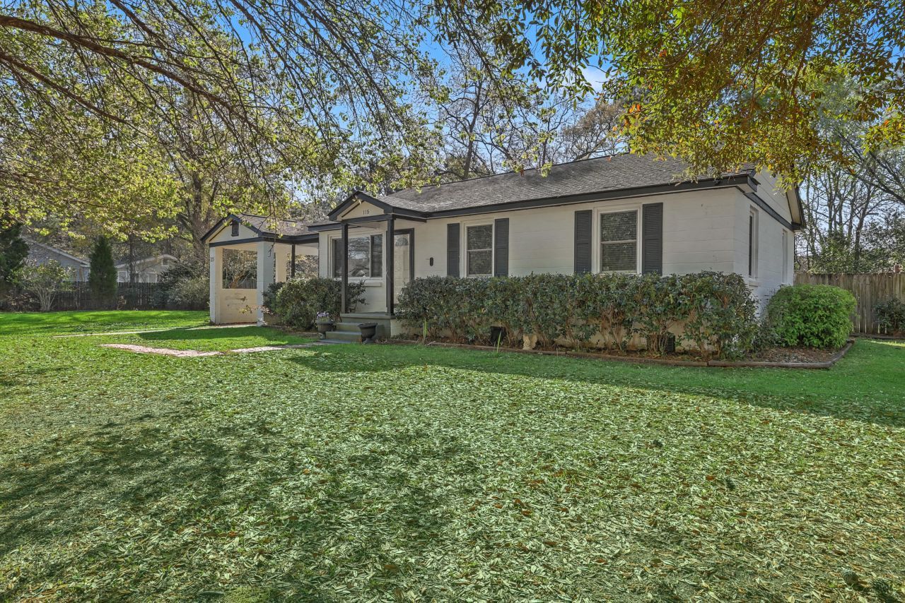 115 Marilyn Street Photo 38