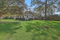 115 Marilyn Street photo 4