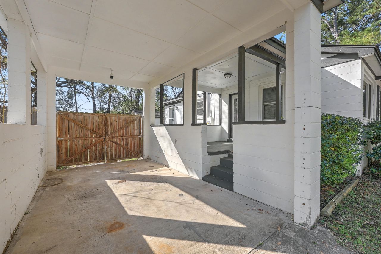 115 Marilyn Street Photo 6