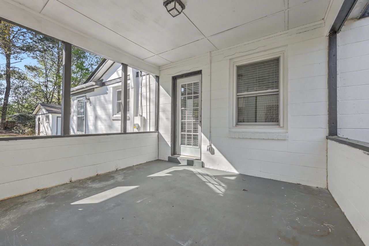 115 Marilyn Street Photo 7