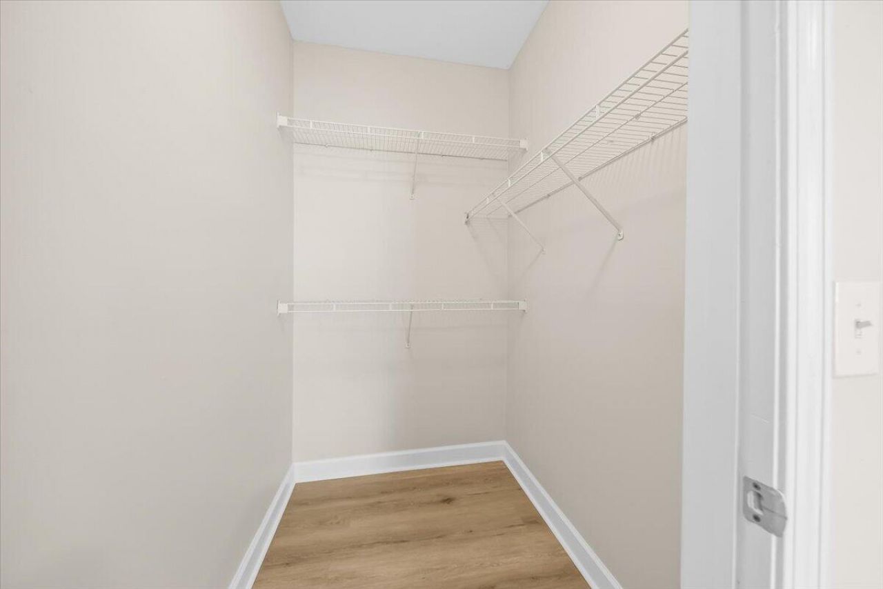 45 Sycamore Avenue Photo 23