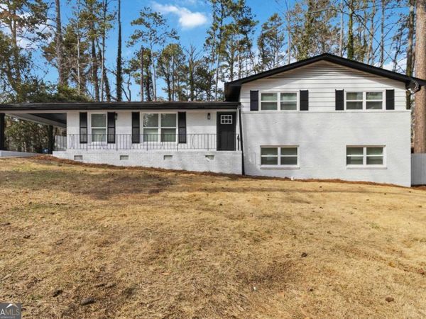 2275 Country Club Lane SW, Atlanta, GA 30311