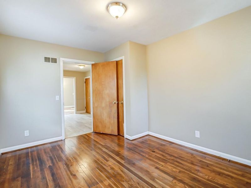 1908 Emerson Avenue, North College Hill, OH 45239 Photo 14