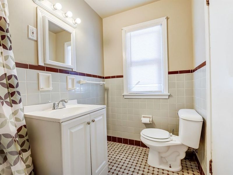 1908 Emerson Avenue, North College Hill, OH 45239 Photo 16