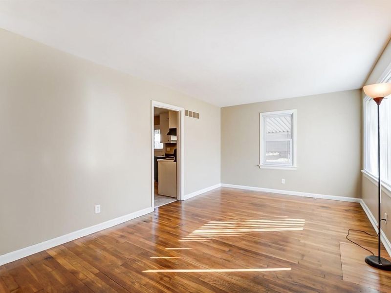 1908 Emerson Avenue, North College Hill, OH 45239 Photo 7